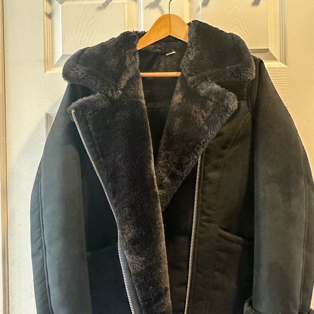 Women's H&M Black Faux Fur Lined Jacket